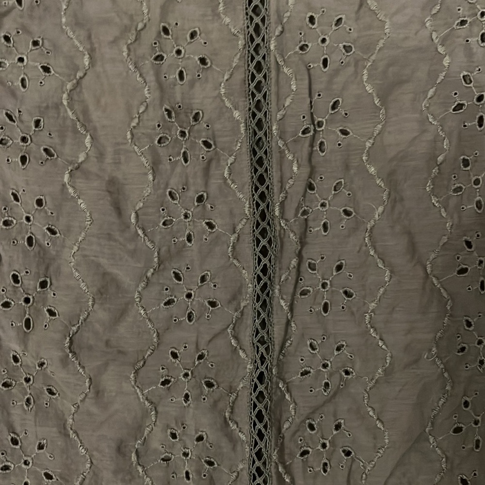 Top - Picture 2 of 3